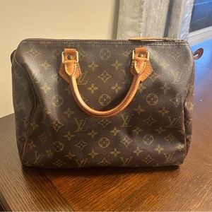 Louis Vuitton Speedy 30 EUC